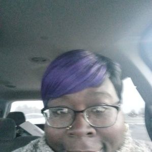 Meet your Posher, Virginia